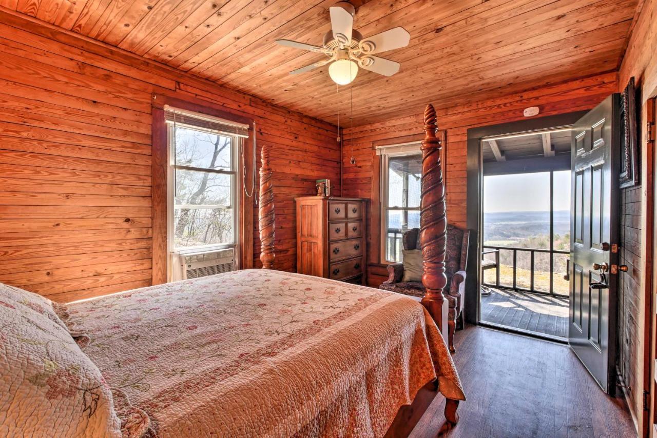 Secluded Ridgetop Hideaway With Valley Views! Menlo Bagian luar foto